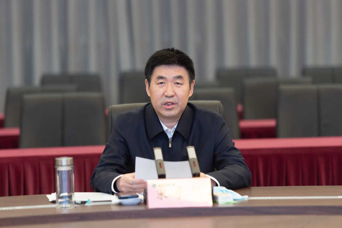 委管高校“能力作风建设年”活动动员部署会议召开 委管高校“能力作风建设年”活动动员部署会议召开